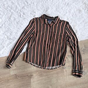 Forever 21 Women's multiβ button down Shirt Size Small